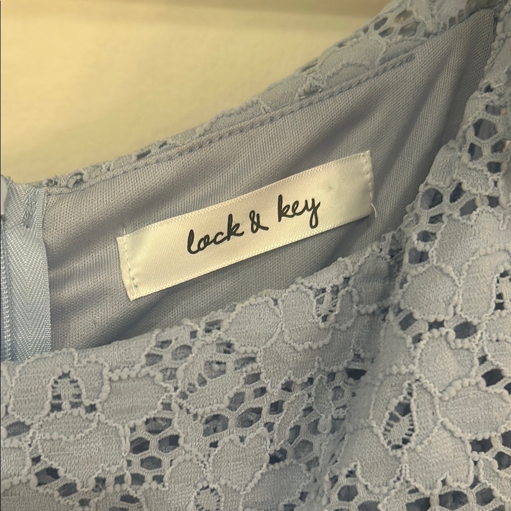 Blue Lace Ruffle Dress size medium lock & key - Picture 2 of 2